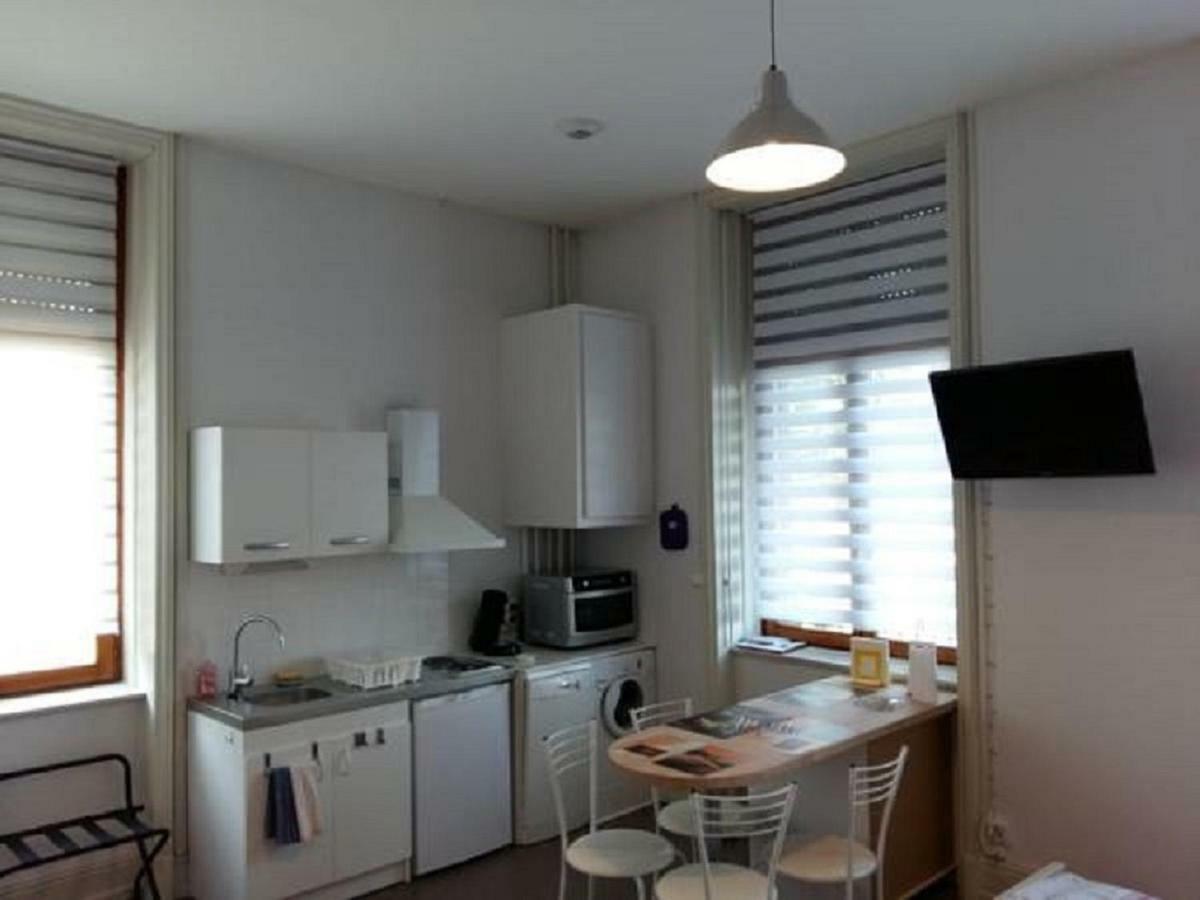 Studio De Charme Au Pied De La Gare Apartment Колмар Екстериор снимка