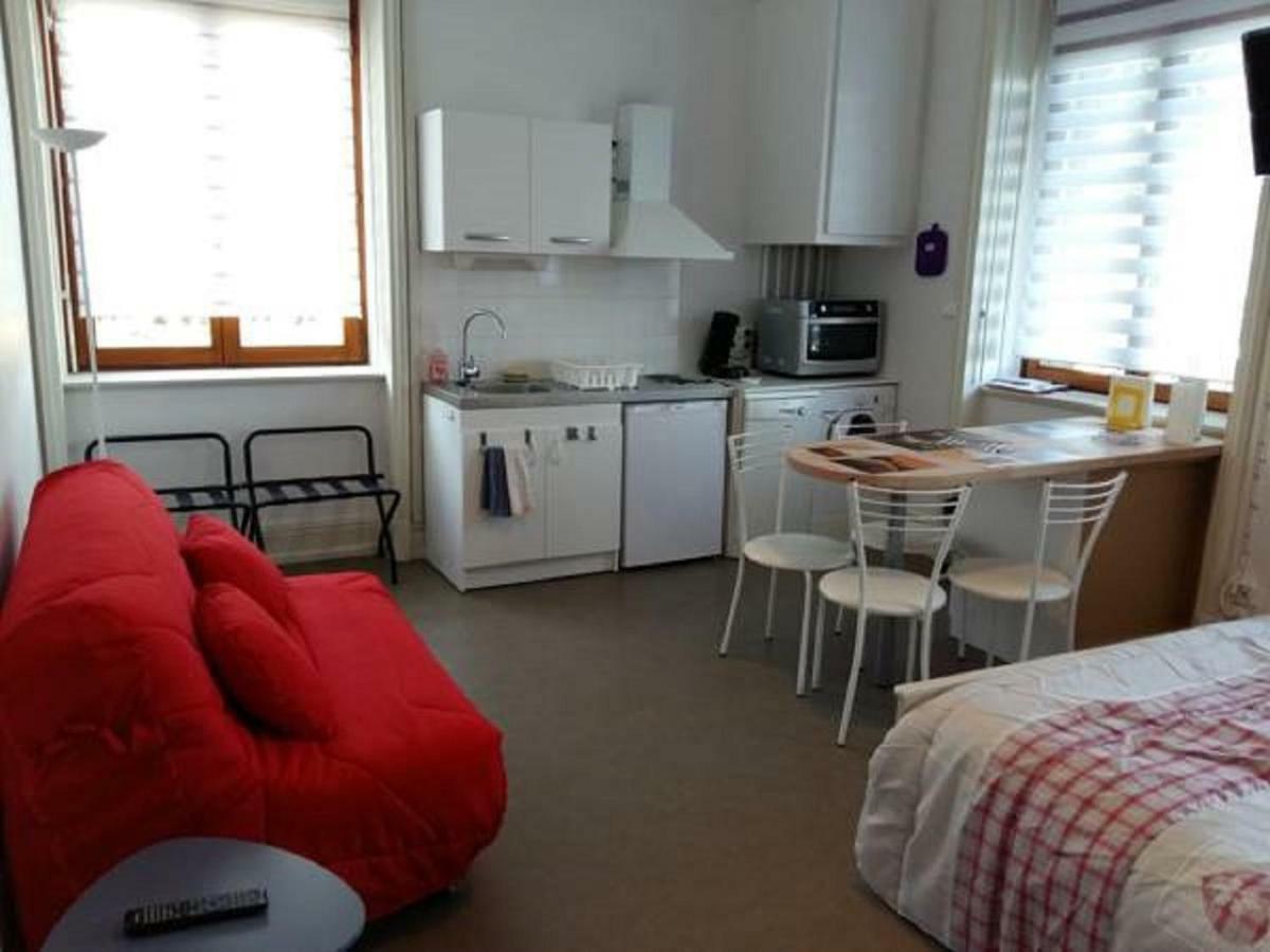Studio De Charme Au Pied De La Gare Apartment Колмар Екстериор снимка