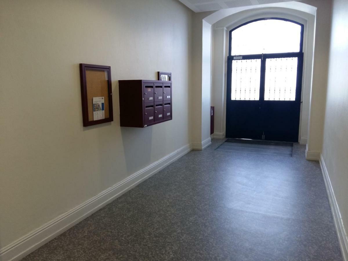 Studio De Charme Au Pied De La Gare Apartment Колмар Екстериор снимка
